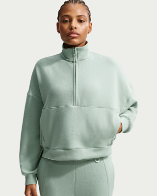 Reviews: Nike 24.7 ImpossiblySoft Women's Dri-FIT Oversized 1/2